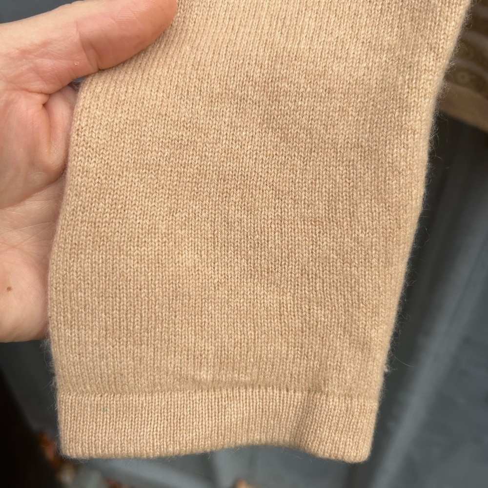 Lord & Taylor Cashmere Sweater, Approx M/L - Picture 3 of 8